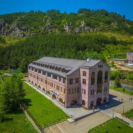 Armenia Hotel Dzjermoek Buitenkant foto